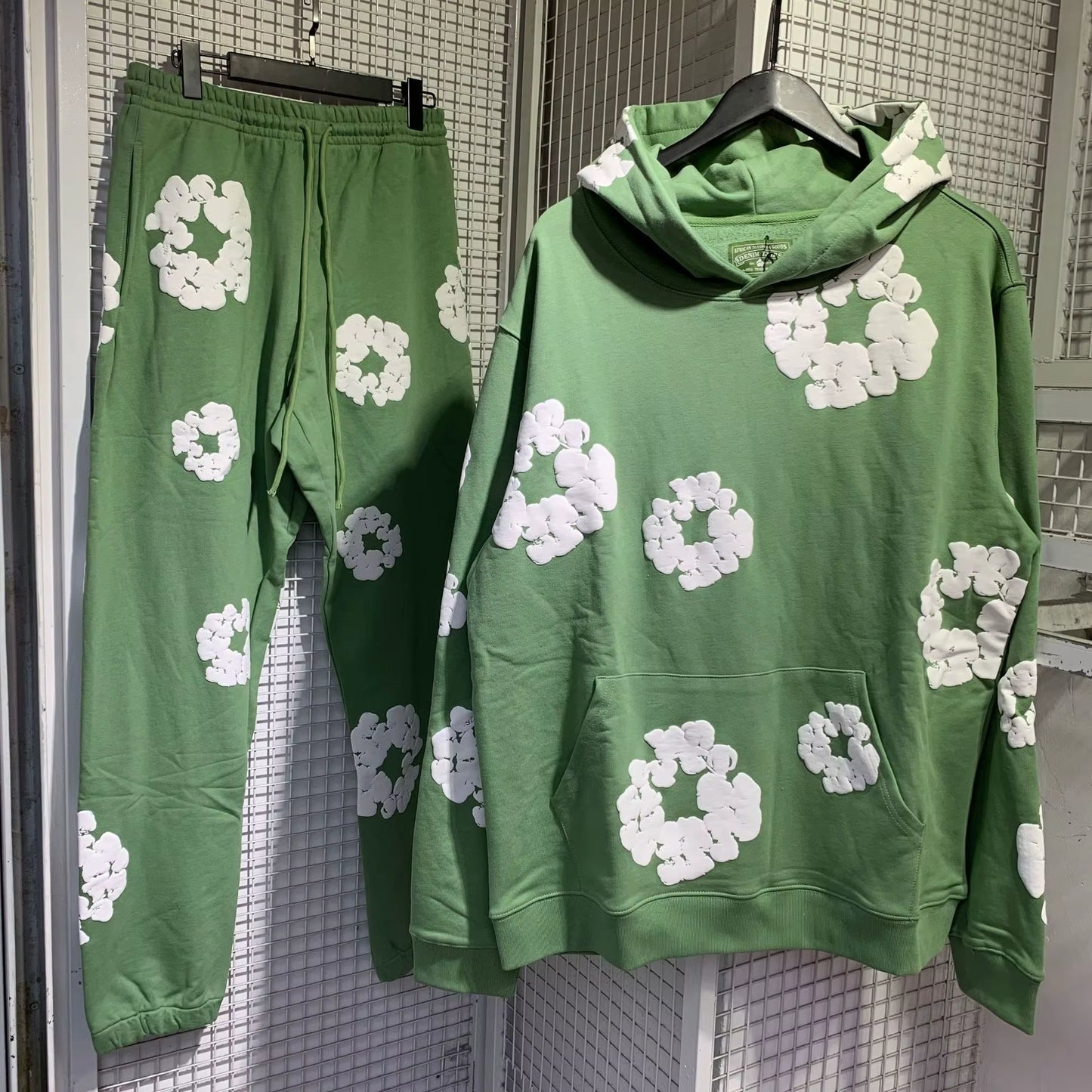 New Hot Selling Fashion Cotton Hooded Sweatshirt, European and American Hip Hop Printed Fashion Women'S Sports Set